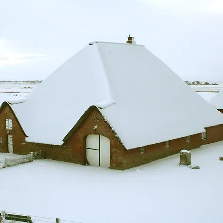 Haubarg Stufhusen بيت للعطل *